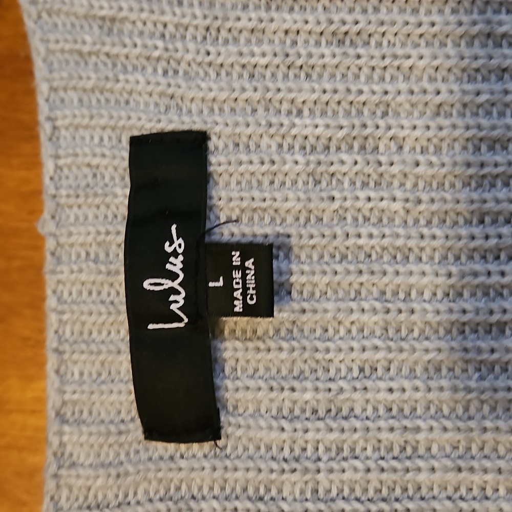 Lulus Cropped Sweater Sz Large - Picture 2 of 8